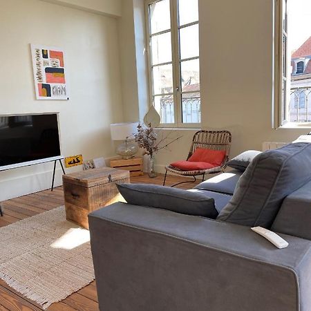 Appartement au coeur du centre historique Avallon Extérieur photo